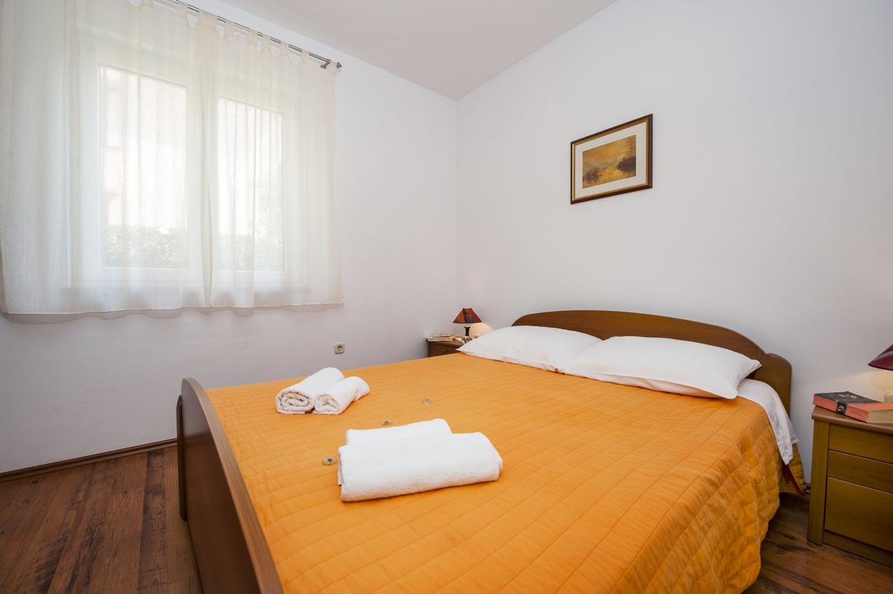 Apartments Bella Ровинь Экстерьер фото