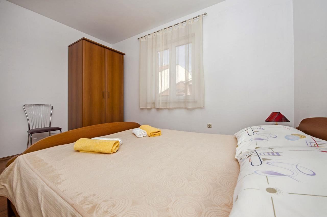 Apartments Bella Ровинь Экстерьер фото