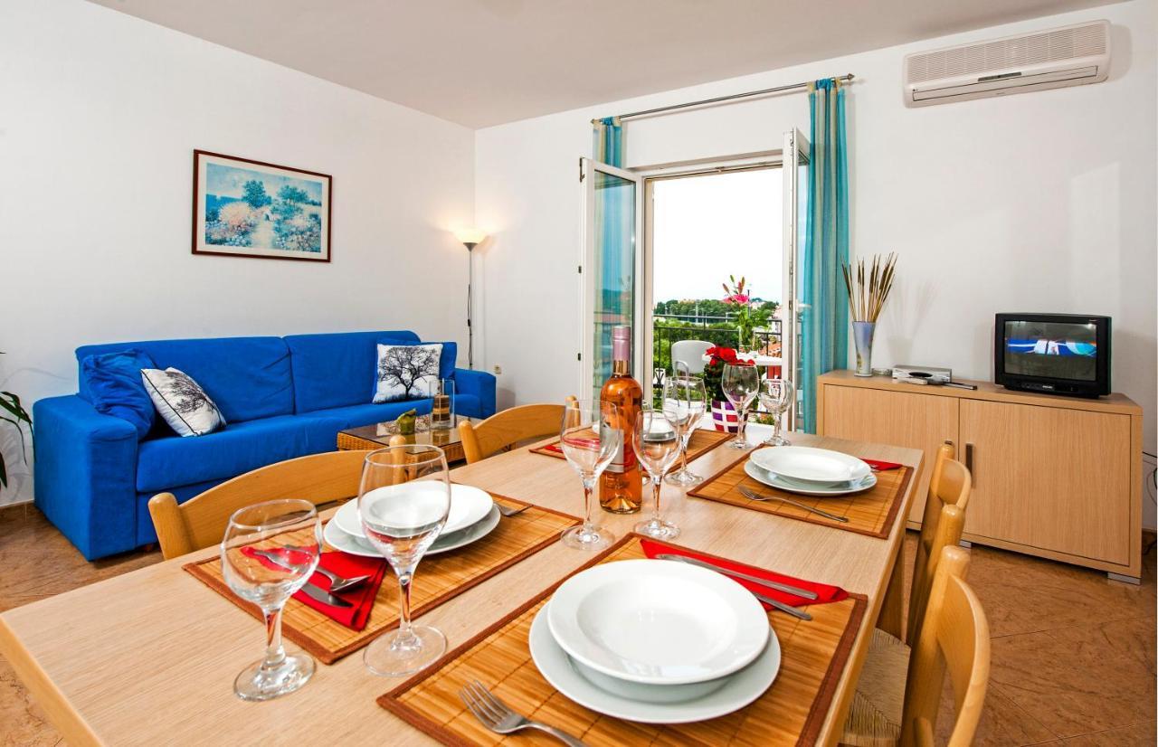 Apartments Bella Ровинь Экстерьер фото