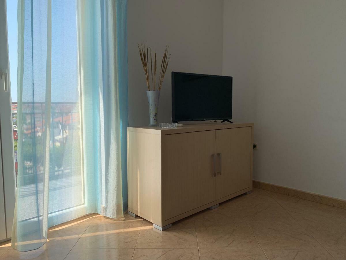 Apartments Bella Ровинь Экстерьер фото
